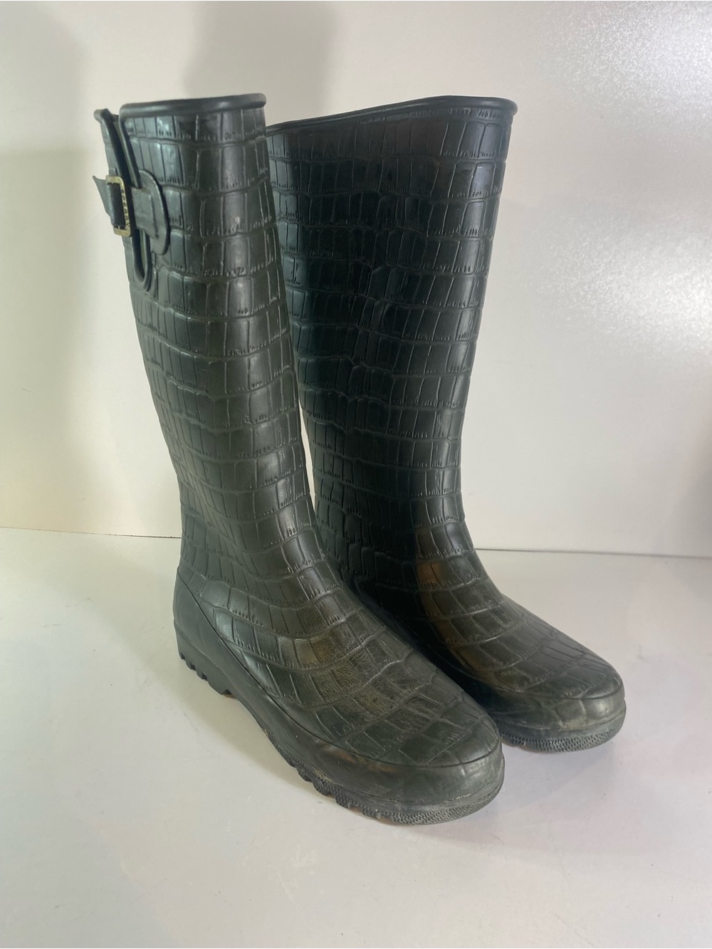 Sperry Top Sider Faux Crocodile Green Rubber Rain Boots Size 8